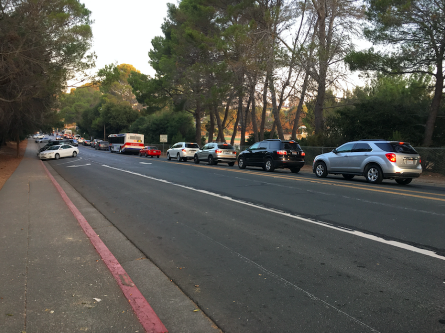 Every morning is a new challenge, a question of whether or not one will make it to Carlmont on time, and how early they must leave to do so. For many, traffic on Alameda is a big issue...